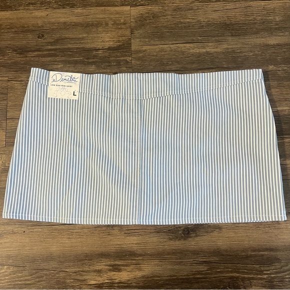 NWT Demetra Aeropostale Blue White Striped Low-Rise Denim Mini Pocket Skirt L - Picture 10 of 12